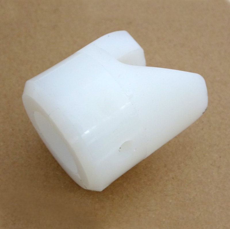 Zapadka górna ceramiczna opryskiwacza 37313