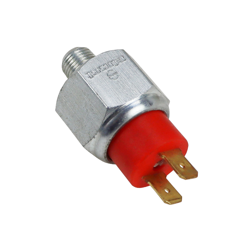 Hydrauliczny włącznik światła (czujnik) STOP płaskie do Ursus C-360 ELMOT 41544