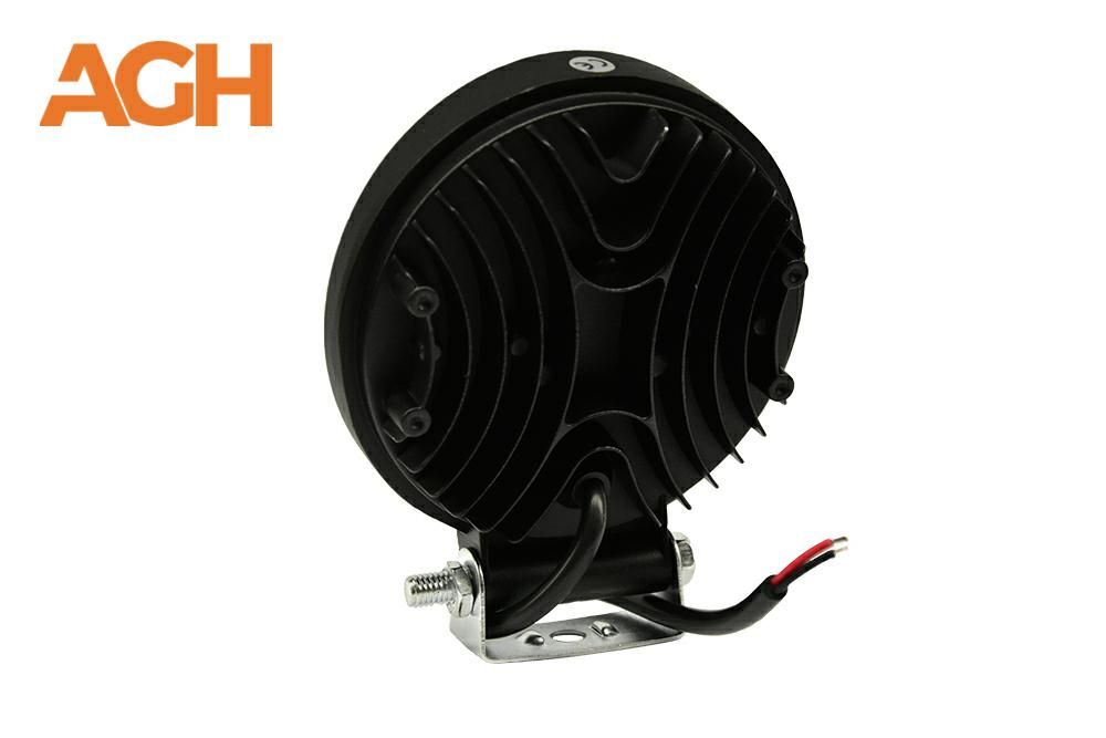 HALOGEN LED LAMPA ROBOCZA  MULTI OKRĄGŁY 102W 12-24V