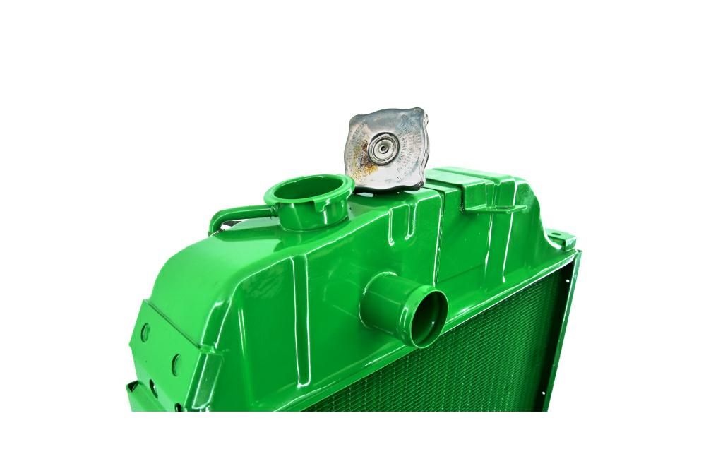 Chłodnica wody 4 kanałowa do John Deere seria 40 50 AL37568 AGH