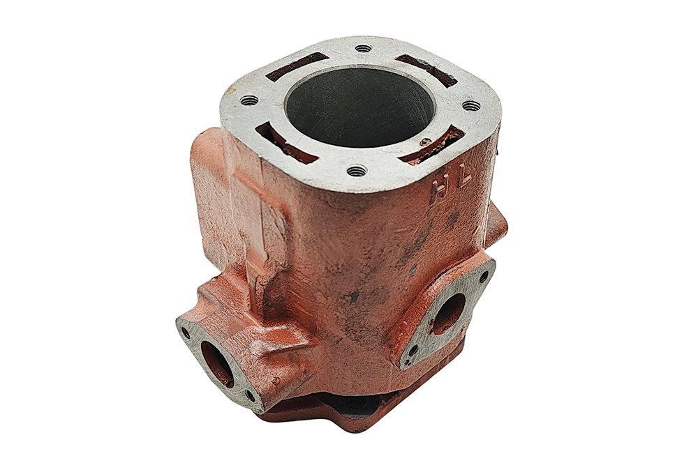 Cylinder silnika rozruchowego DT-75 39066 35001000500