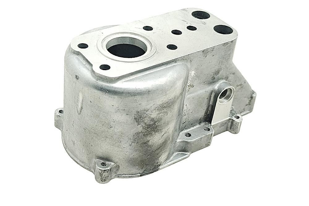 Korpus regulatora obrotów do C-360 R8101W76