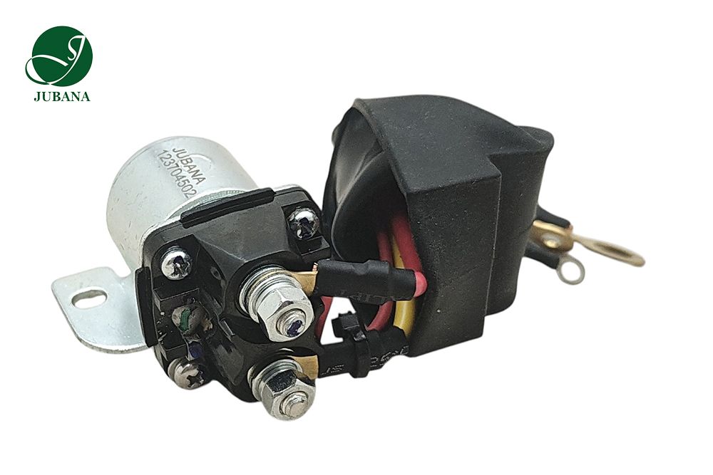 Przekaźnik rozrusznika 12V 3,2kW 123704502