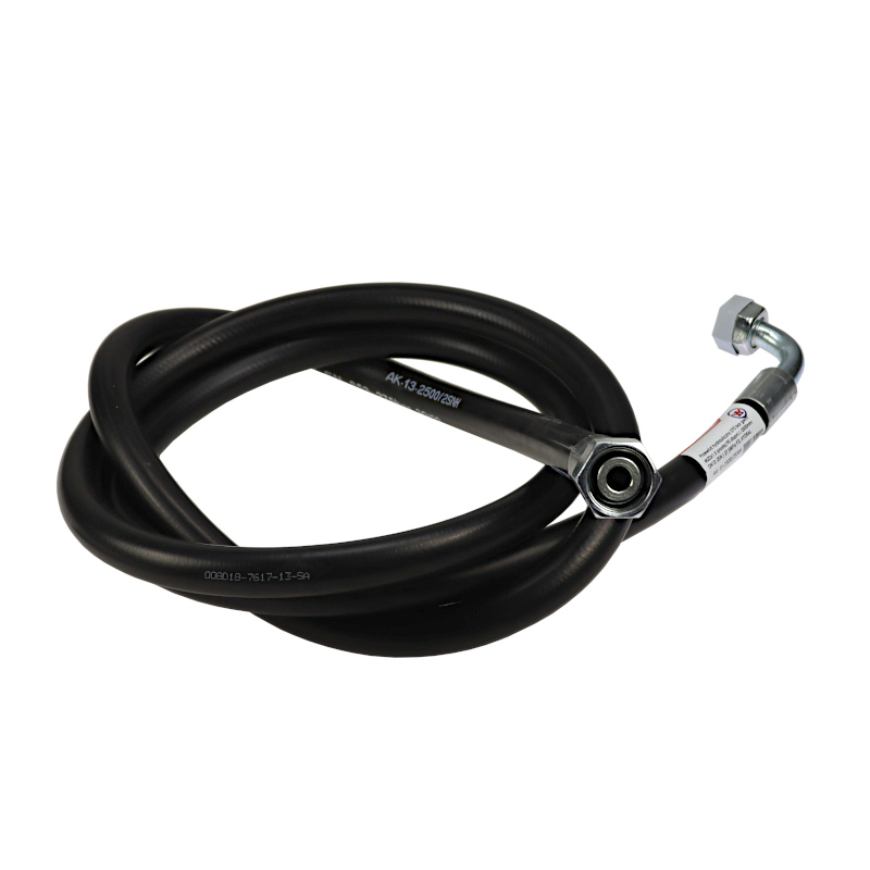 Przewód wąż hydrauliczny 275 bar gwint M22x1,5 prosta/90 stopni L-2500mm DN12-2SN 27,5MPa PZL HYDRAL 46314