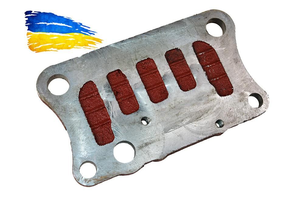 Wspornik siłownika do MTZ-80 UA 704605017-A-UA