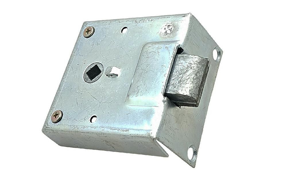 ZAMEK DRZWI KPL LEWY S/T C-385