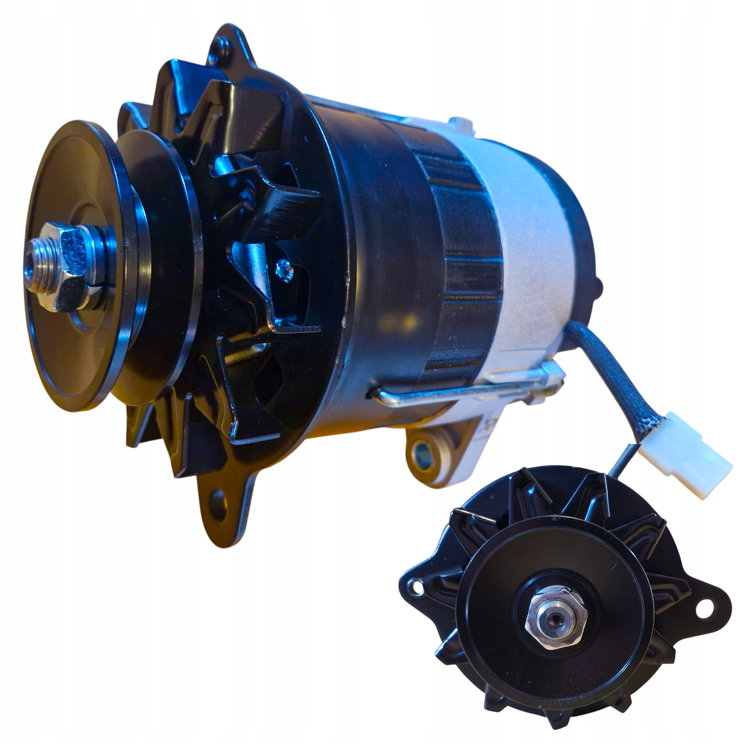 Alternator 1150W Do ciągnika MTZ Z kablem, Wtyczką
