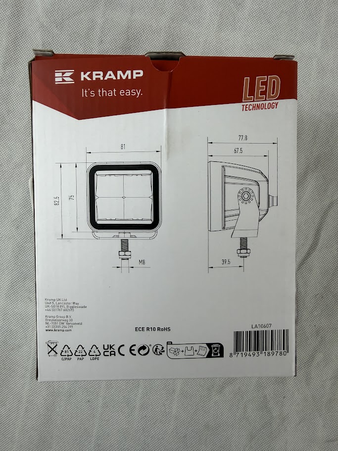 Lampa robocza LED kwadratowa 40W 4800 lm 12/24V 81×82,5×67,5 mm światło skupione Deutsch 4 LED