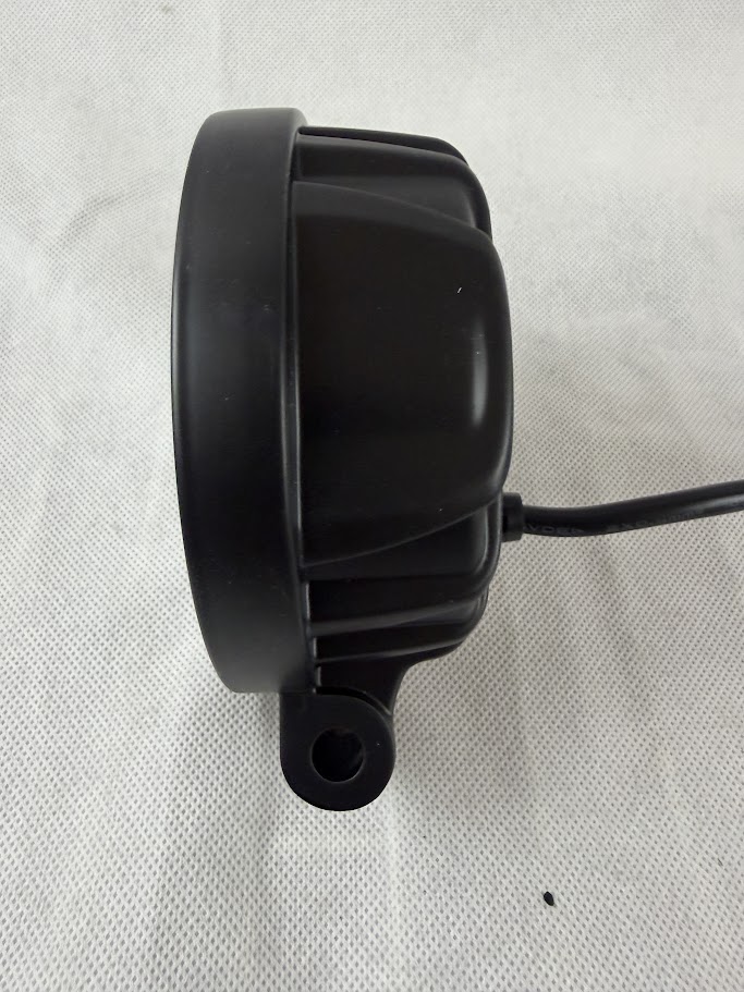 Lampa robocza LED Kramp okrągła 19W 3360 lm 10–110V Ø110×140×42 mm światło rozproszone Deutsch 2-pin 16 LED