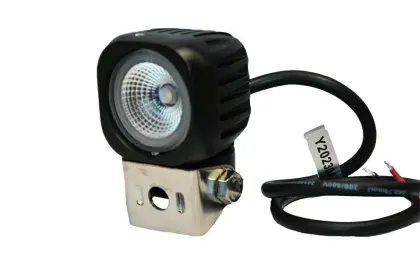 HALOGEN LED LAMPA ROBOCZA KWADRATOWA 10W 1 LED OSRAM ROZPROSZONA 800lm
