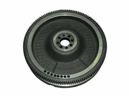 Koło zamachowe do ciągnika Wladimirec T-25 M12 38140-AX