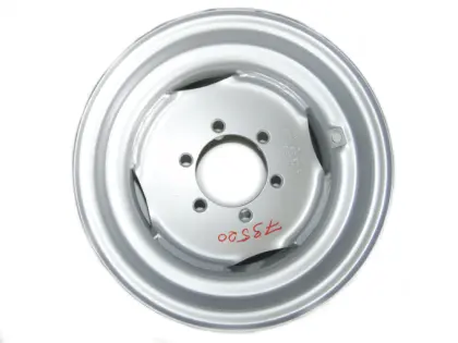 Obręcz koła przednia C-385 9.00*15.3 1530907 80218010 12306