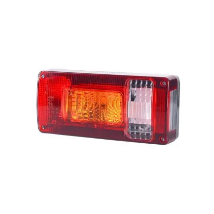 LAMPA TYLNA Z ODBLASKIEM PRAWA