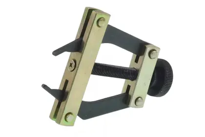 Napinacz, uchwyt do łączenia łańcucha rolkowego 1/4'' - 3/4'' GMPNUDLLR25