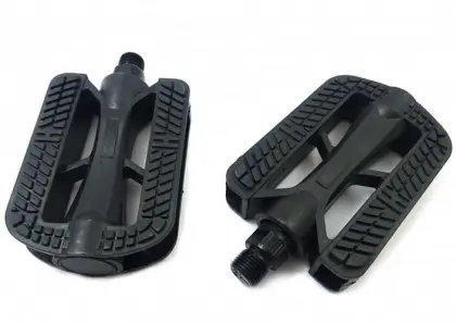 PEDAŁ PLAST. 9/16 JD-36
