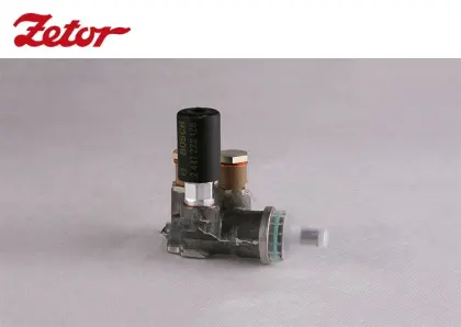 POMPKA ZASILAJĄCA CD4M3572  ZETOR  fi=11mm dł=17mm