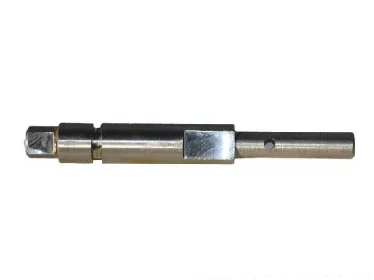 Wałek sterowania monoblok do MTZ krótki 15404 8204635016-B