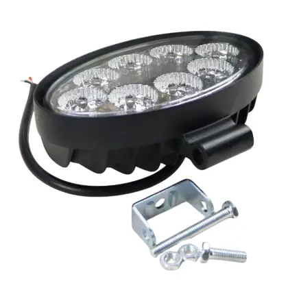 Lampa robocza LED owalna 8-led uniwersalna światło skupione