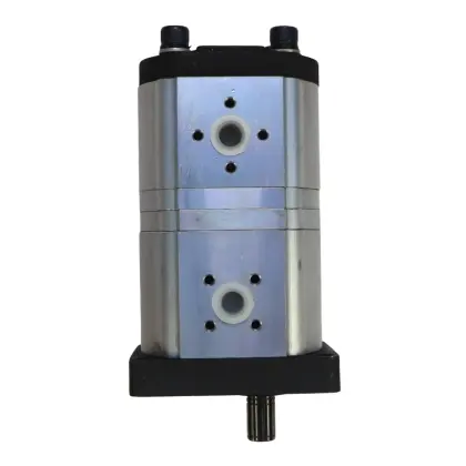 Pompa dwusekcyjna hydrauliczna i wspomagania Kubota 3A111-82202 PZL HYDRAL