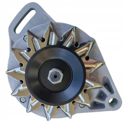 Alternator z regulatorem do ciągnika Ursus MF także pasuje do Lublina Żuka