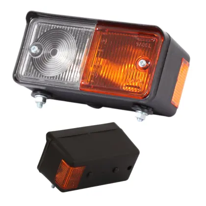 Lampa kierunku na błotnik do ciągnika Ursus C-360 9090