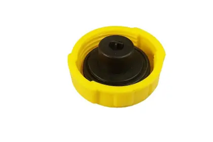 Korek paliwa do ciągnika MTZ 31015AX nowy typ plastik