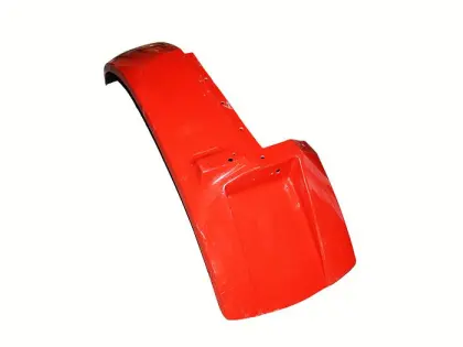 Błotnik tylny lewy do MTZ 822 plastik 19176 8228404010-BY