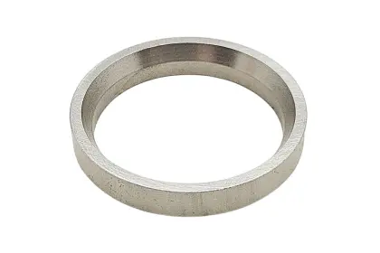 Gniazdo zaworu ssące do MTZ 80 2451003018-AX
