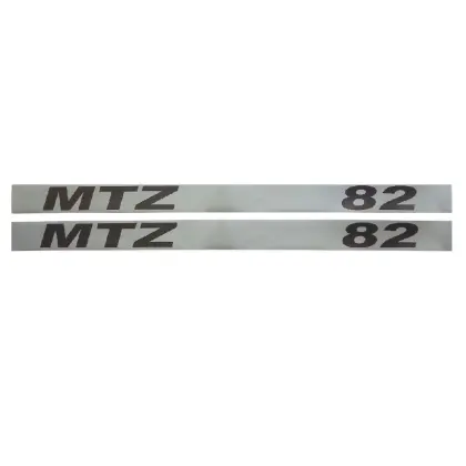 Komplet znaków - emblematów do MTZ 82 13467