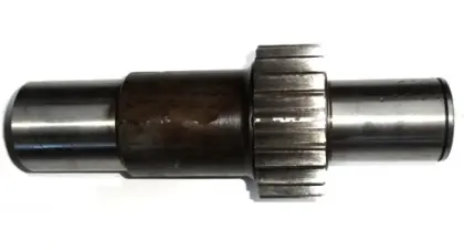 Wałek pośredni reduktora Z-22 do Ursus C-385 14974