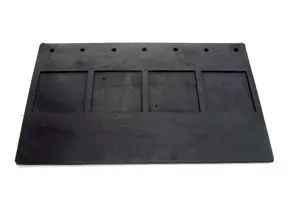 Osłona błotna chlapacz 42,5cmx25cm bez okucia do Ursus C-330 15775