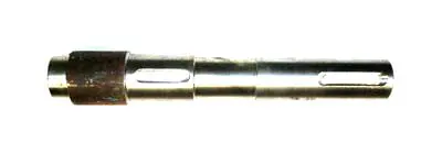 Wał przekładni skrzyni L-258mm rozrzutnik obornika Rolmus 1819