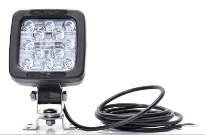 Lampa robocza światło rozproszone W82 12-diod LED 12/24V 2030lm wodoodporna z przewodem 24178